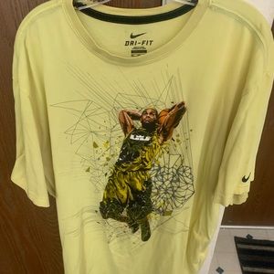 Lebron Nike Dri-fit yellow shirt 3XL t-shirt
